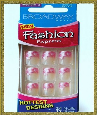 Kiss Broadway Набор накладных ногтей без клея " Розовый шик" 24шт Fashion Express Nails BCD09